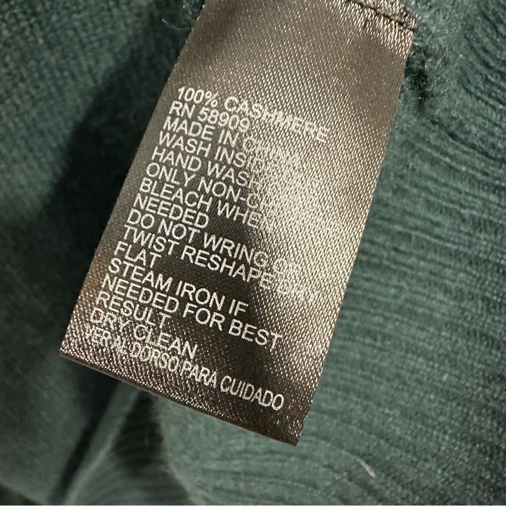 Antonio Melani Womens 100% Cashmere Sweatshirt Green V-Neck Blouse Size XL - Picture 6 of 6